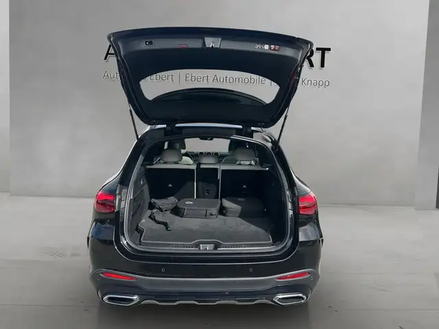 Mercedes-Benz GLC view 14