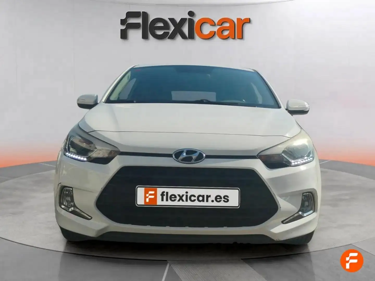 Hyundai i20 1.2 Tecno Amarillo - 2