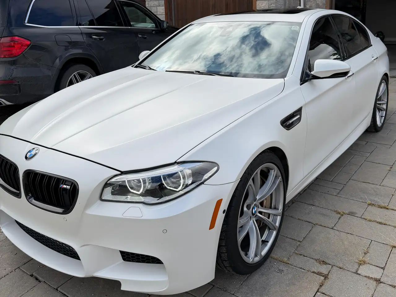 BMW M5 снимка BMW M5
