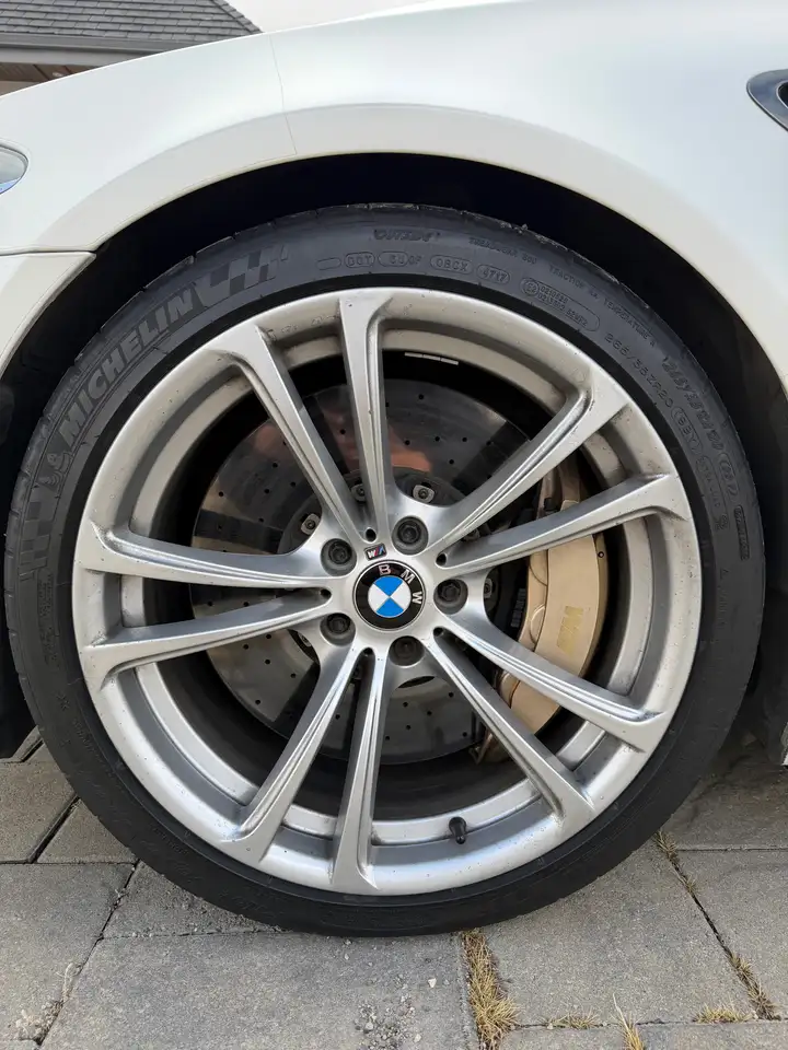 BMW M5 снимка BMW M5