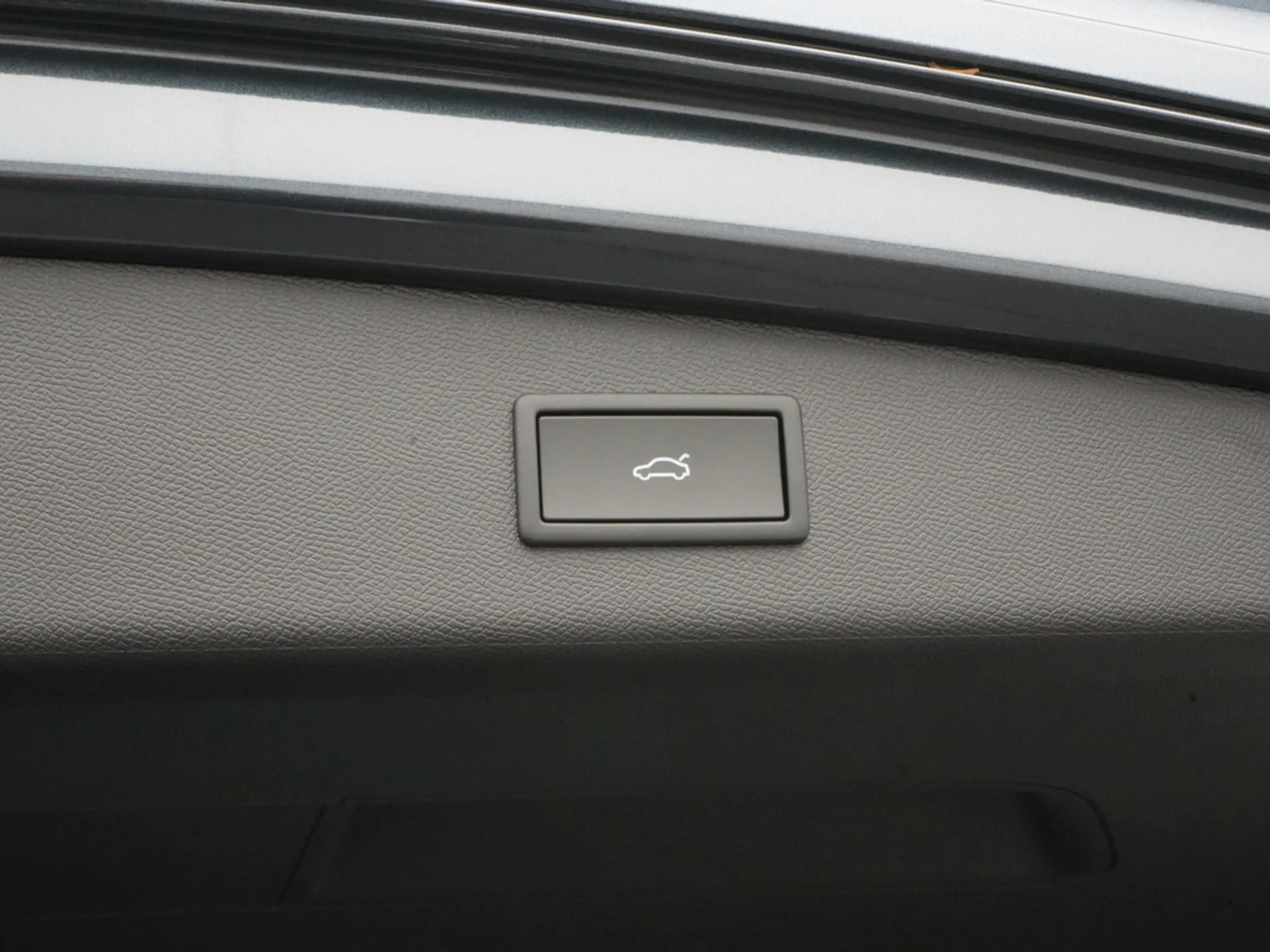 CUPRA Leon Sportstourer VZ DSG e-Hybrid MATRIX AHK — photo 7