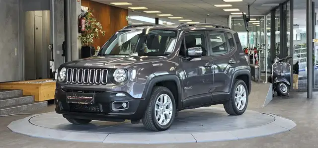 Jeep Renegade main image