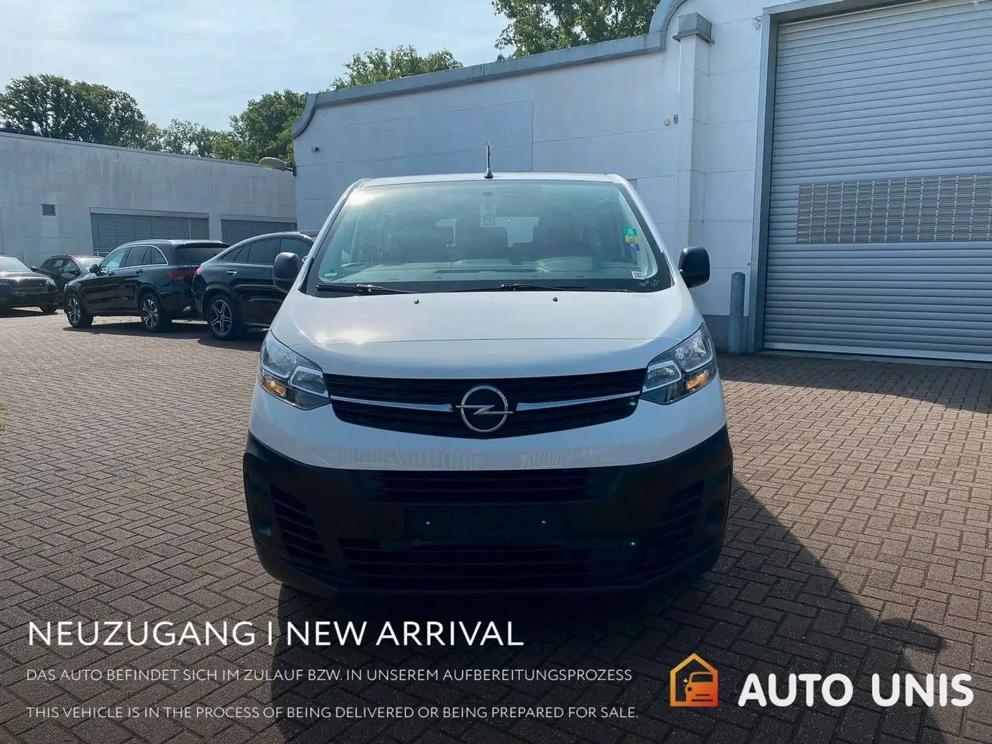Opel Vivaro Einparkhilfe*Scheckheft*TUV*1.Hand Blanc - 2