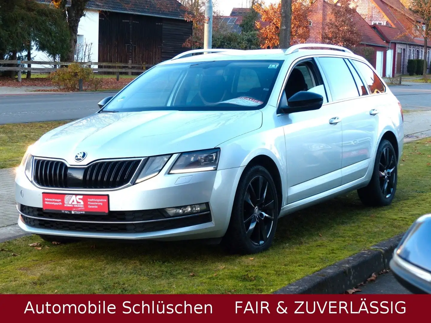 Skoda Octavia Combi Style 2,0 kpl. Scheckheft 1.Hand Silber - 1