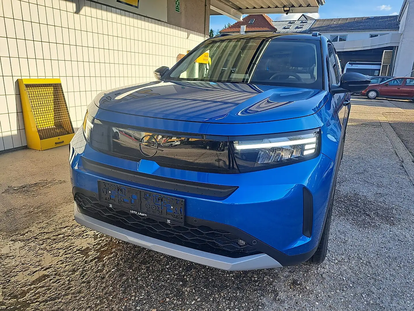 Opel Frontera Elektro 54kWh GS Blau - 2
