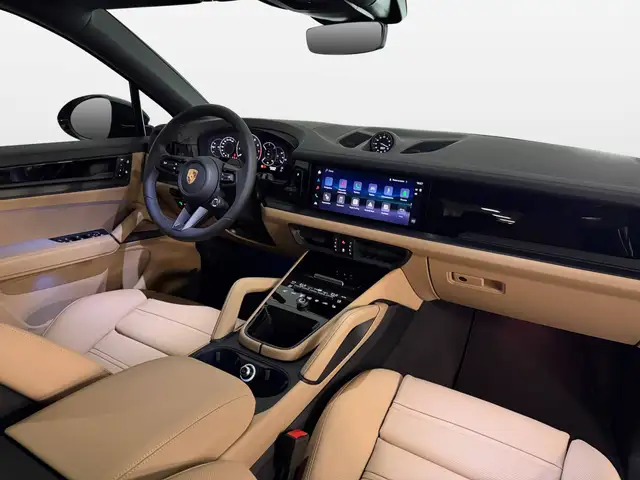 Porsche Cayenne view 10