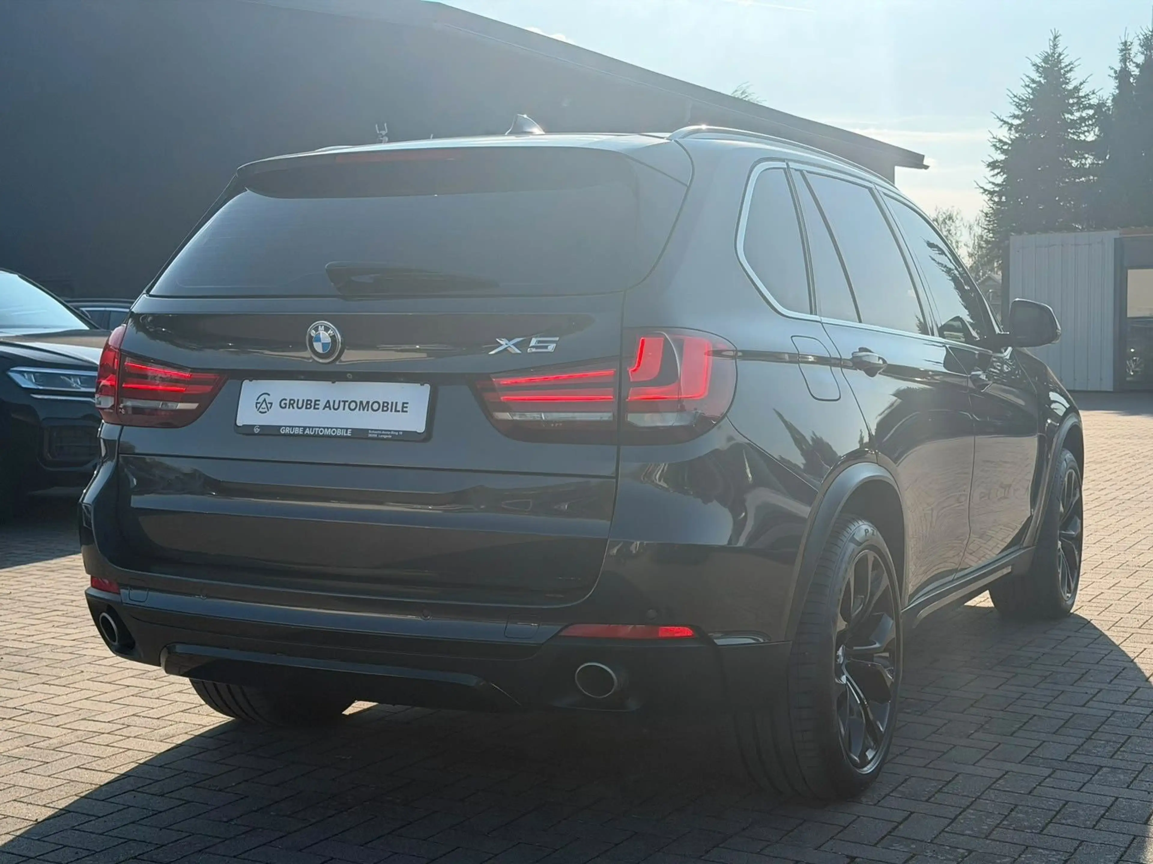 BMW X5 xDrive 30d LED*PANO*NAV*SHZ*TEMP*CAM*7SITZ — photo 9