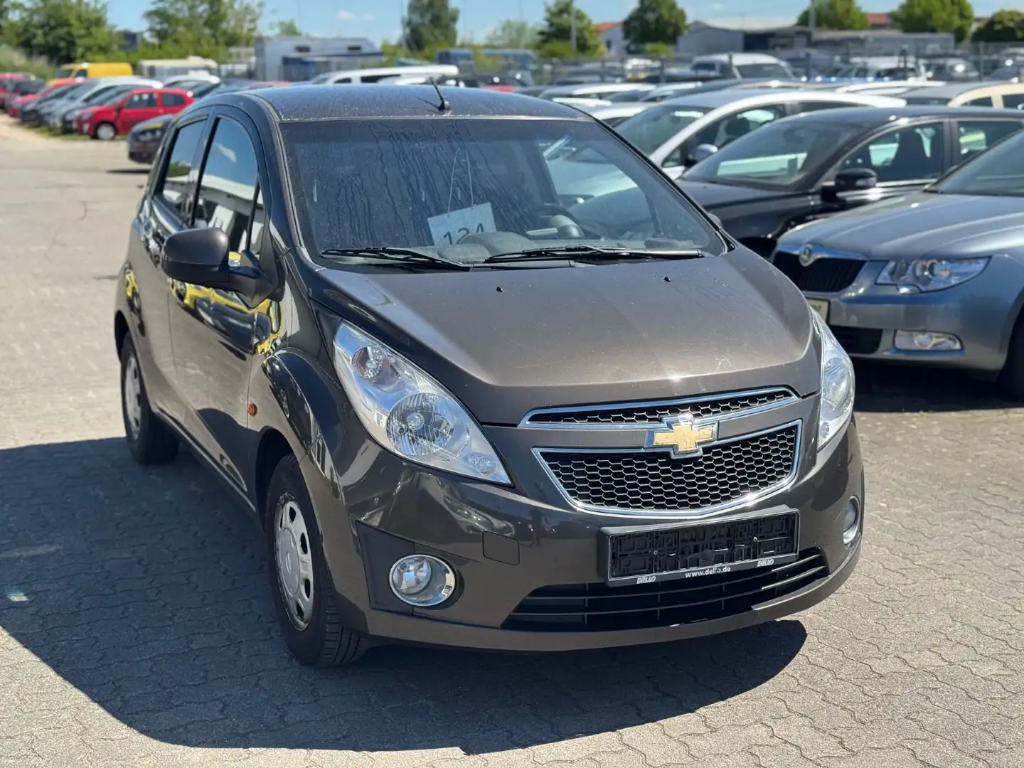 Chevrolet Spark LS Braun - 2