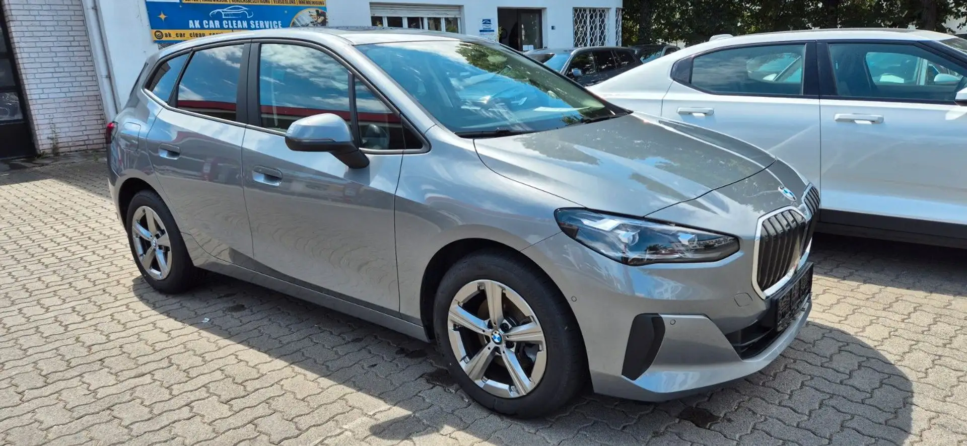 BMW 218 2 Active Tourer 218 d/Leder/LivePlus/Pano/Kam. Grijs - 1
