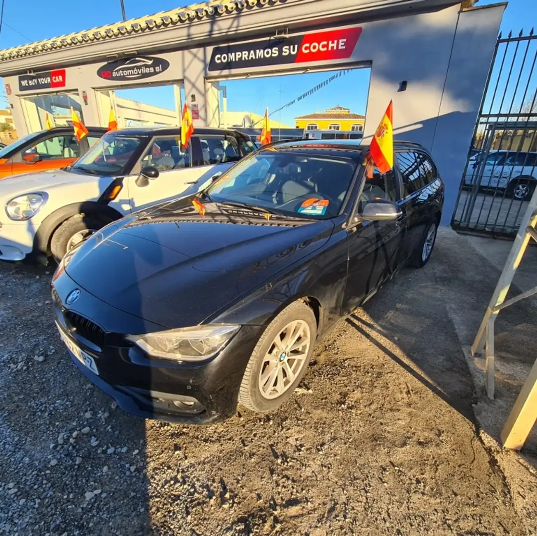 BMW 318 318dA Touring Schwarz - 2
