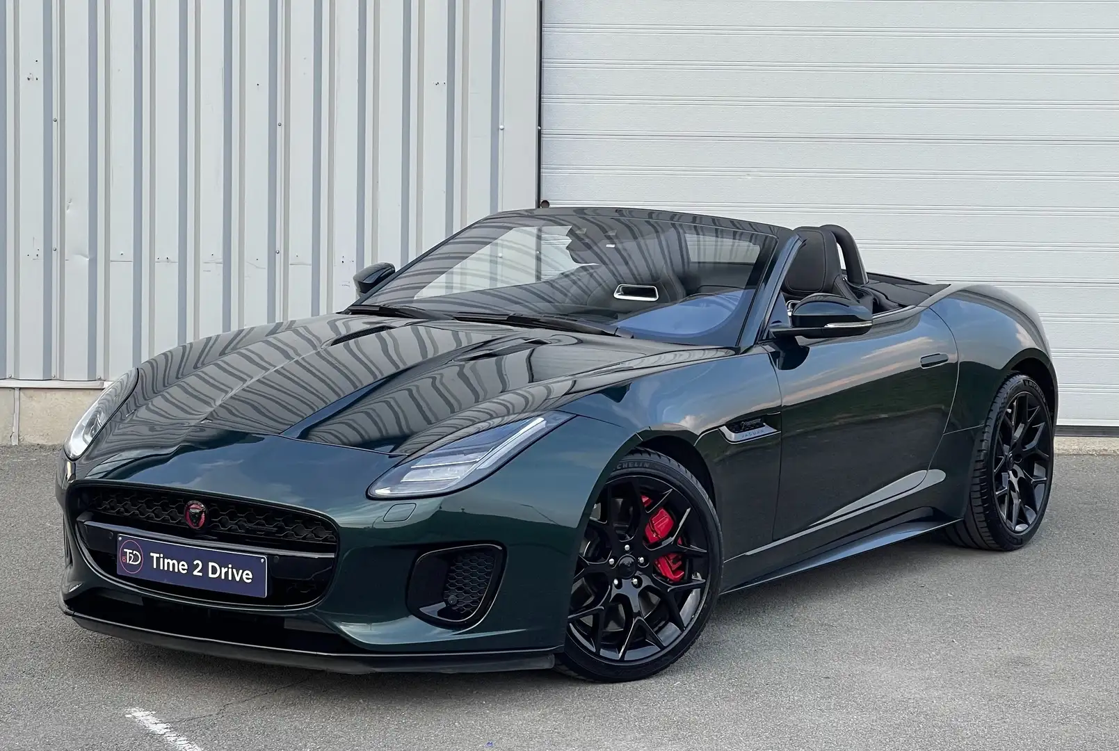 Jaguar F-Type Cabriolet 2.0 i4 R-Dynamic - Immaculate Condition Groen - 1