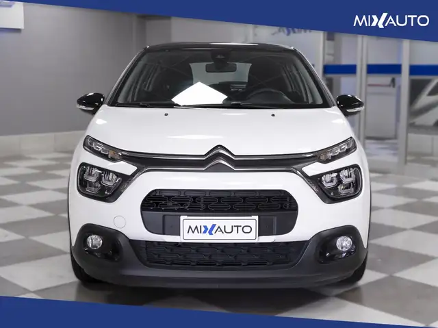 Citroen C3 view 2