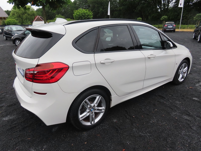 BMW 218 218 ActiveTourer Advantage M-Paket Navi Panorama — photo 8