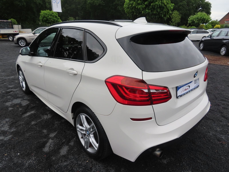 BMW 218 218 ActiveTourer Advantage M-Paket Navi Panorama — photo 7