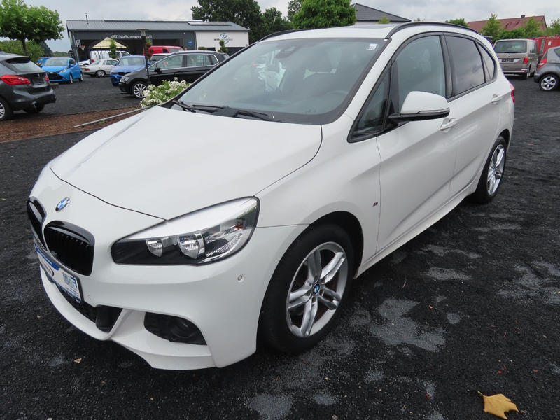 BMW 218 218 ActiveTourer Advantage M-Paket Navi Panorama — photo 6