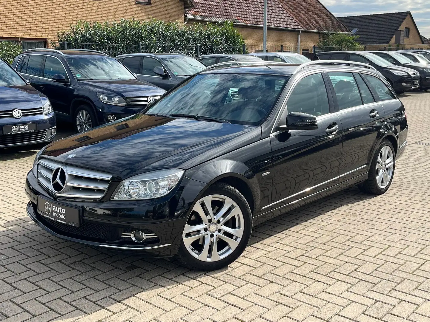 Mercedes-Benz C 220 CDI T+Bremse neu+Serivce neu+AHK+Leder+Navi Schwarz - 1