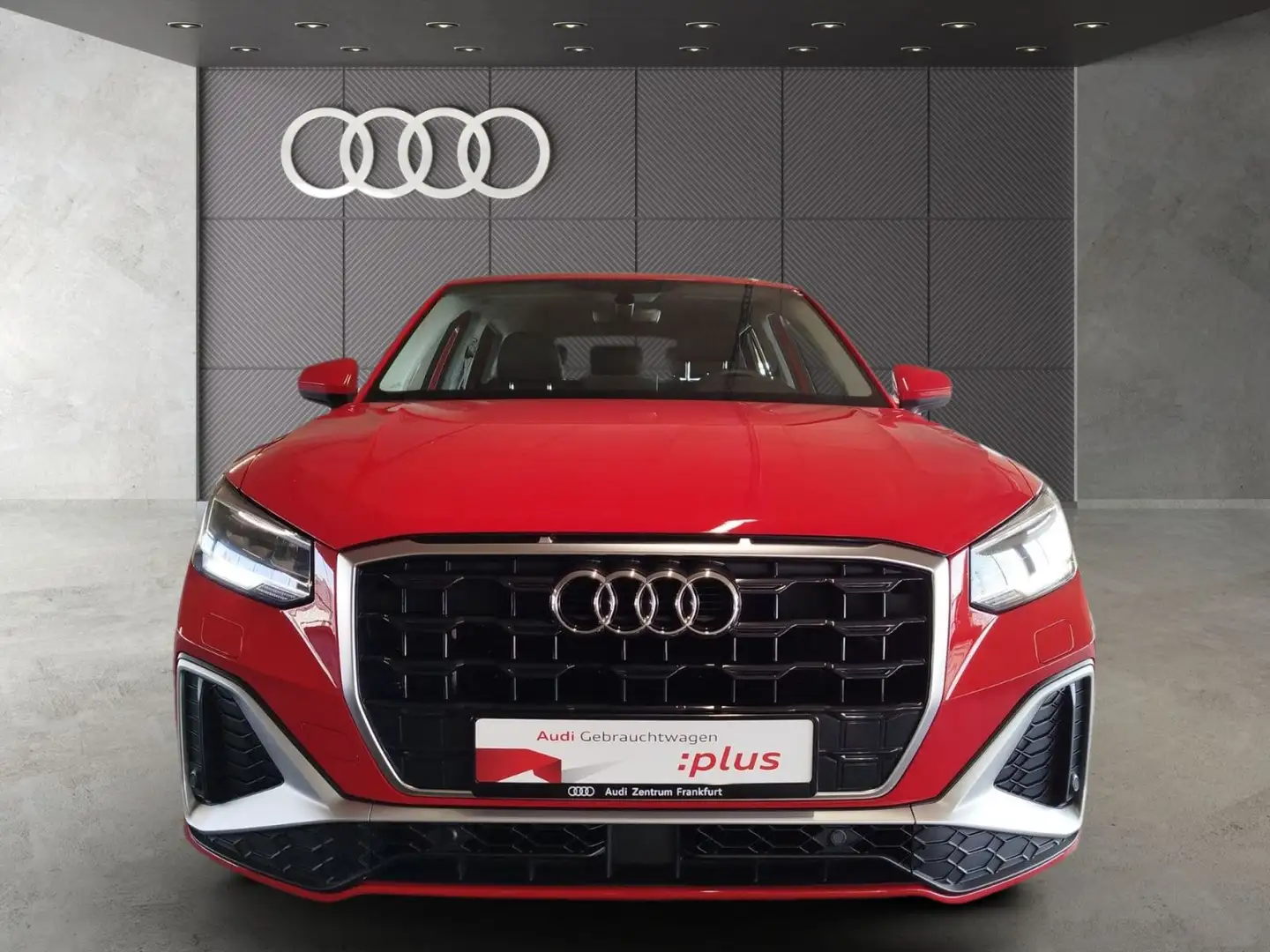 Audi Q2 35 TFSI S tronic S line LED Navi Tempomat DAB Rot - 2