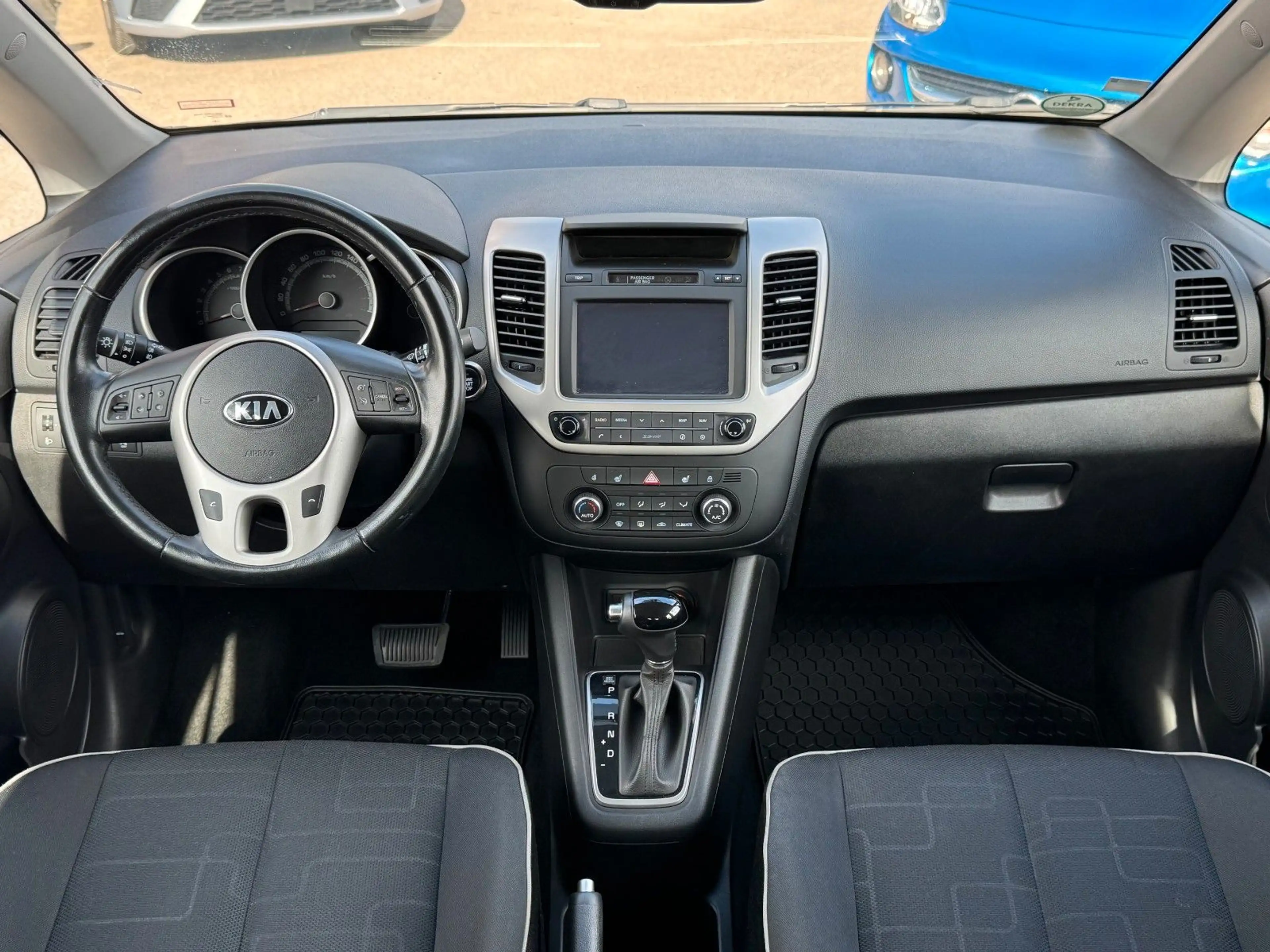 Kia Venga Spirit Navi/PDC/Cam/BLT — photo 14