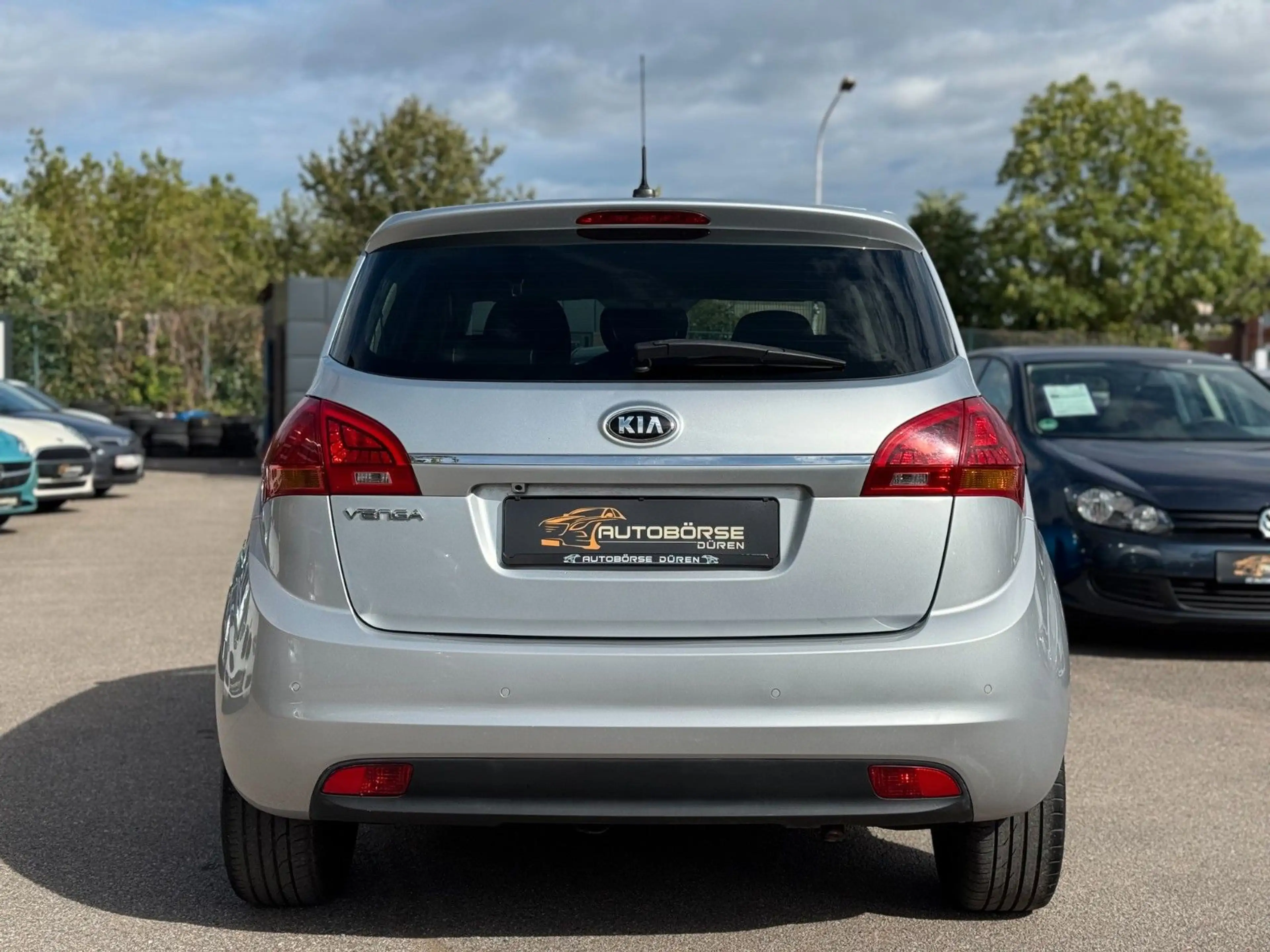 Kia Venga Spirit Navi/PDC/Cam/BLT — photo 4