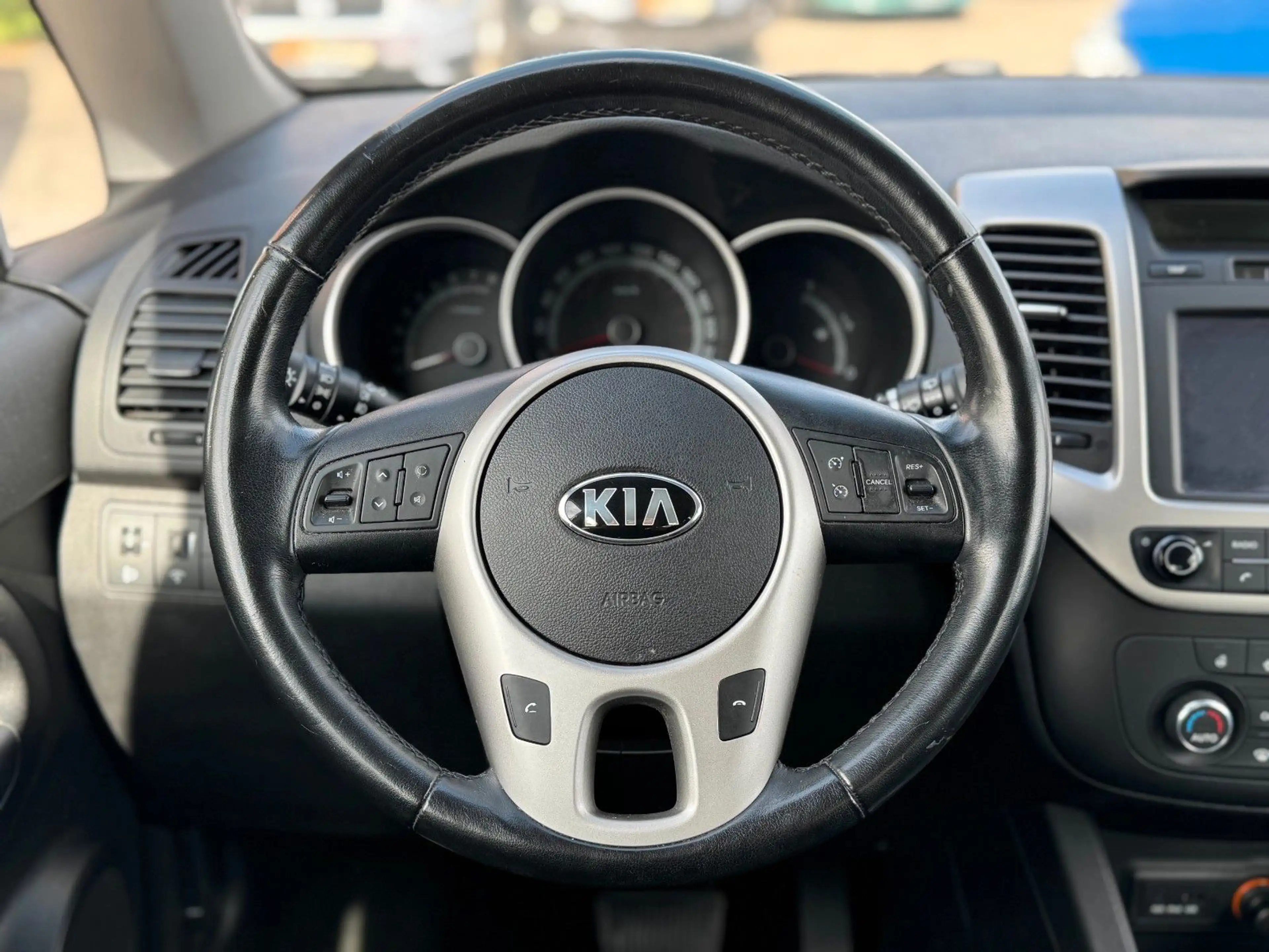Kia Venga Spirit Navi/PDC/Cam/BLT — photo 11