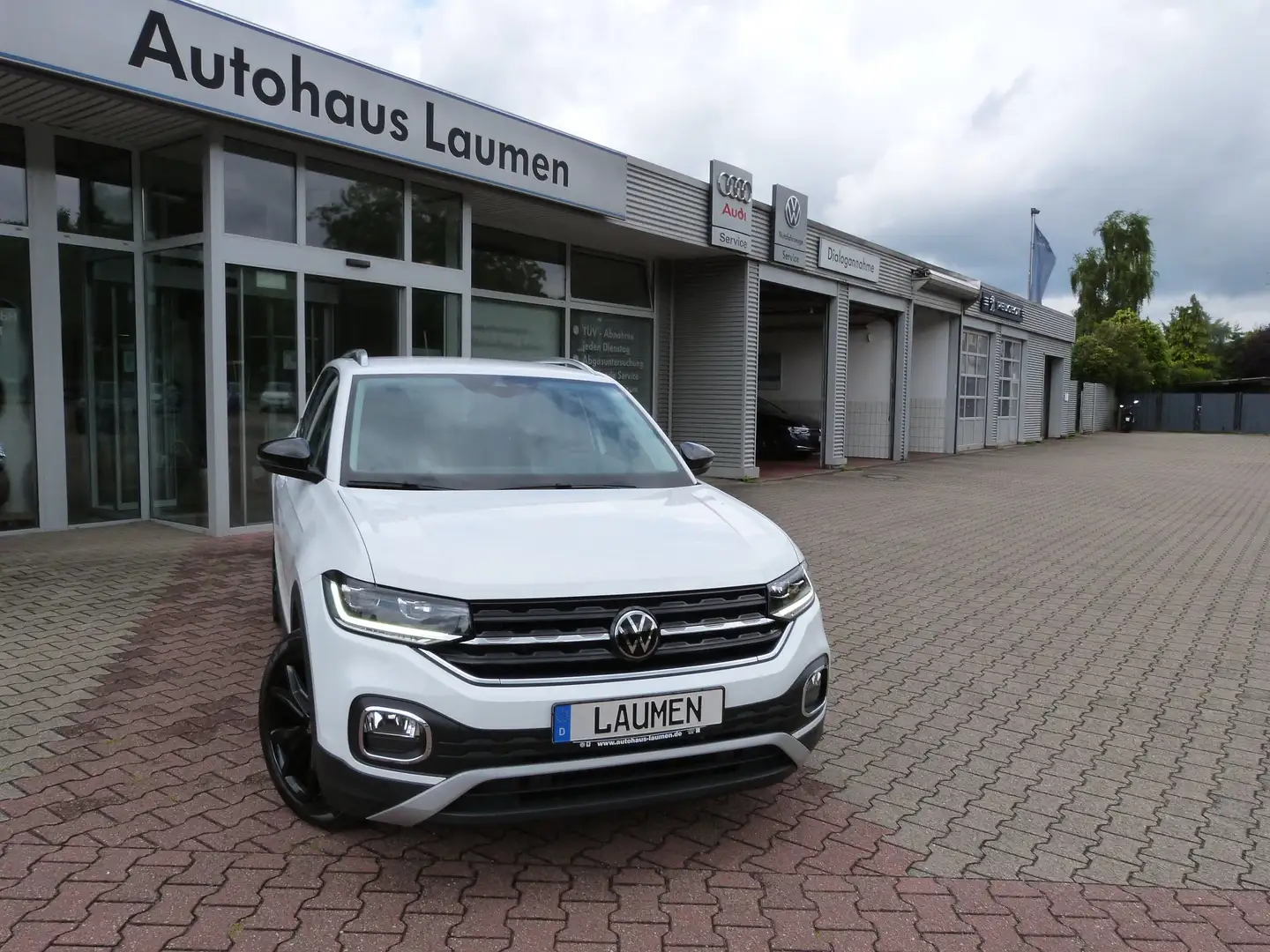 Volkswagen T-Cross 1.0 TSI Style DigiPro Navi Cam LED 18`LM Köln Bianco - 1