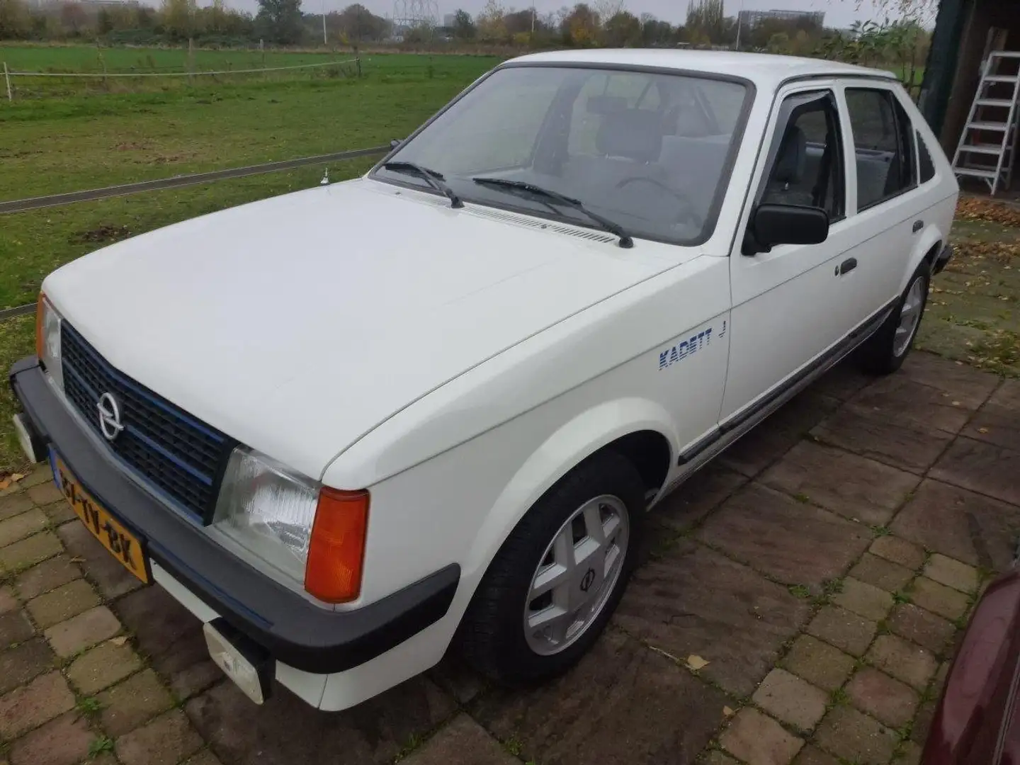 Opel Kadett 1.3 S Automaat Beyaz - 1