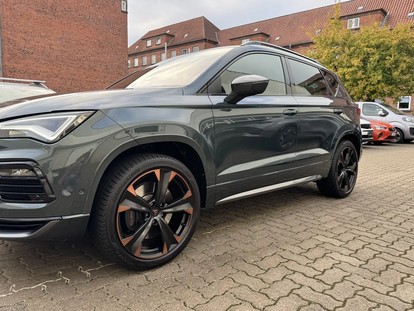 CUPRA Ateca CUPRA Ateca 2.0TSI 4Drive DSG, 300PS, Beats, AHK - 2