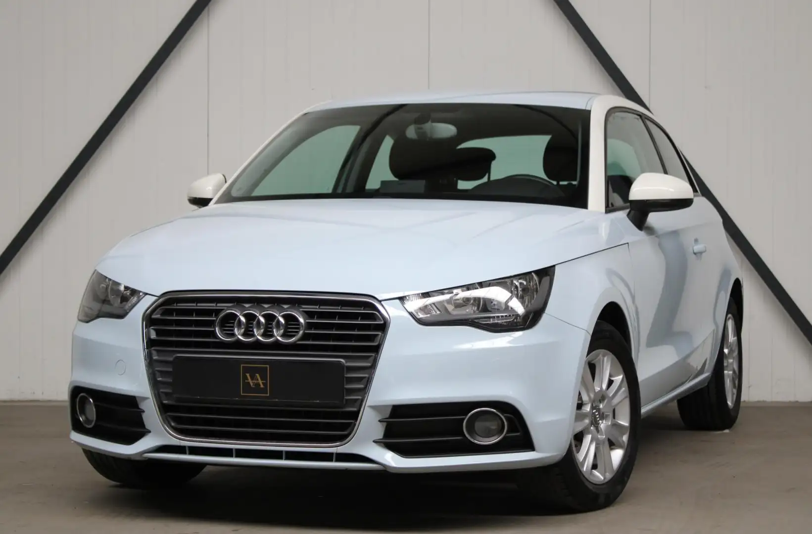 Audi A1 1.2 TFSI Attraction l Babyblauw l PDC l Stoelverwa Azul - 1