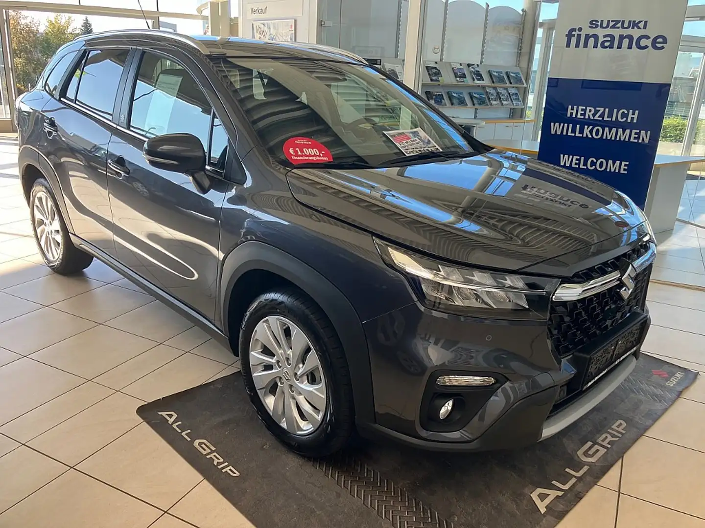 Suzuki S-Cross 1,4 Hybrid ALLGRIP shine Grau - 1