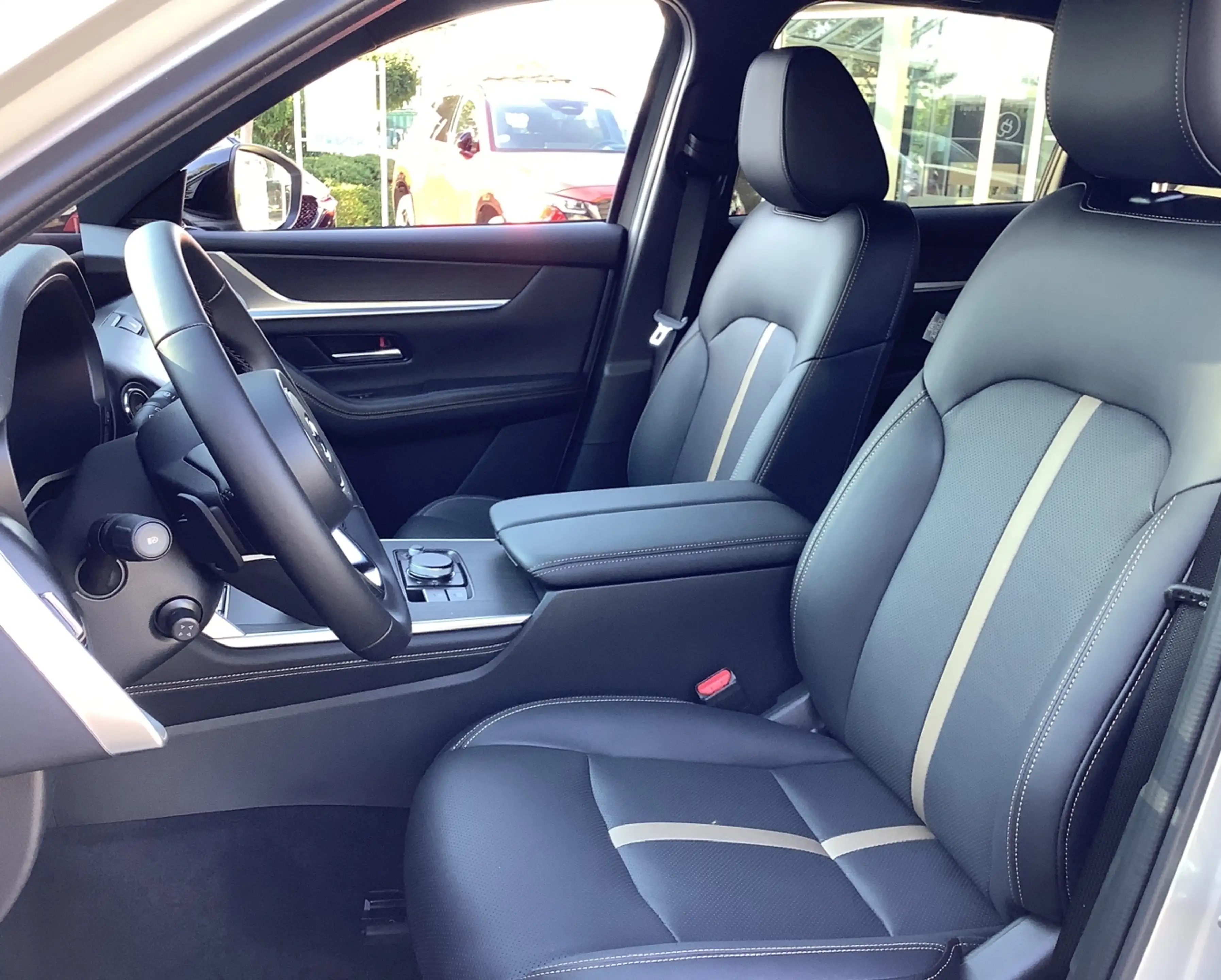 Mazda CX-60 3.3L e-SKYACTIV D 254ps — photo 10