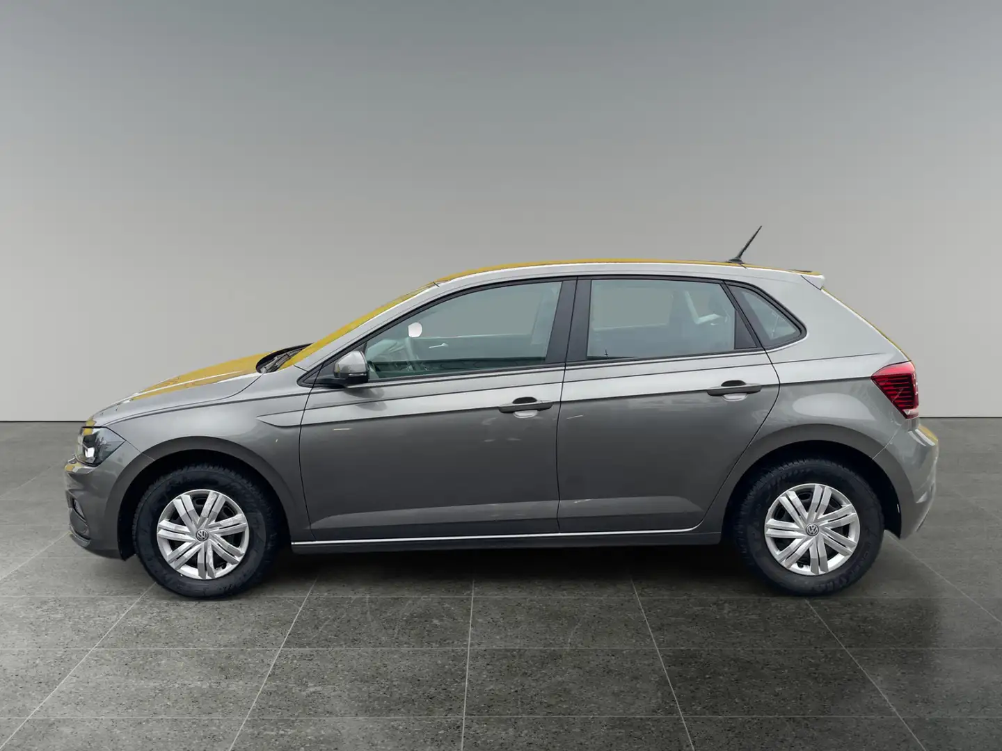 Volkswagen Polo Polo 1,0  8fach bereift ! Noir - 2