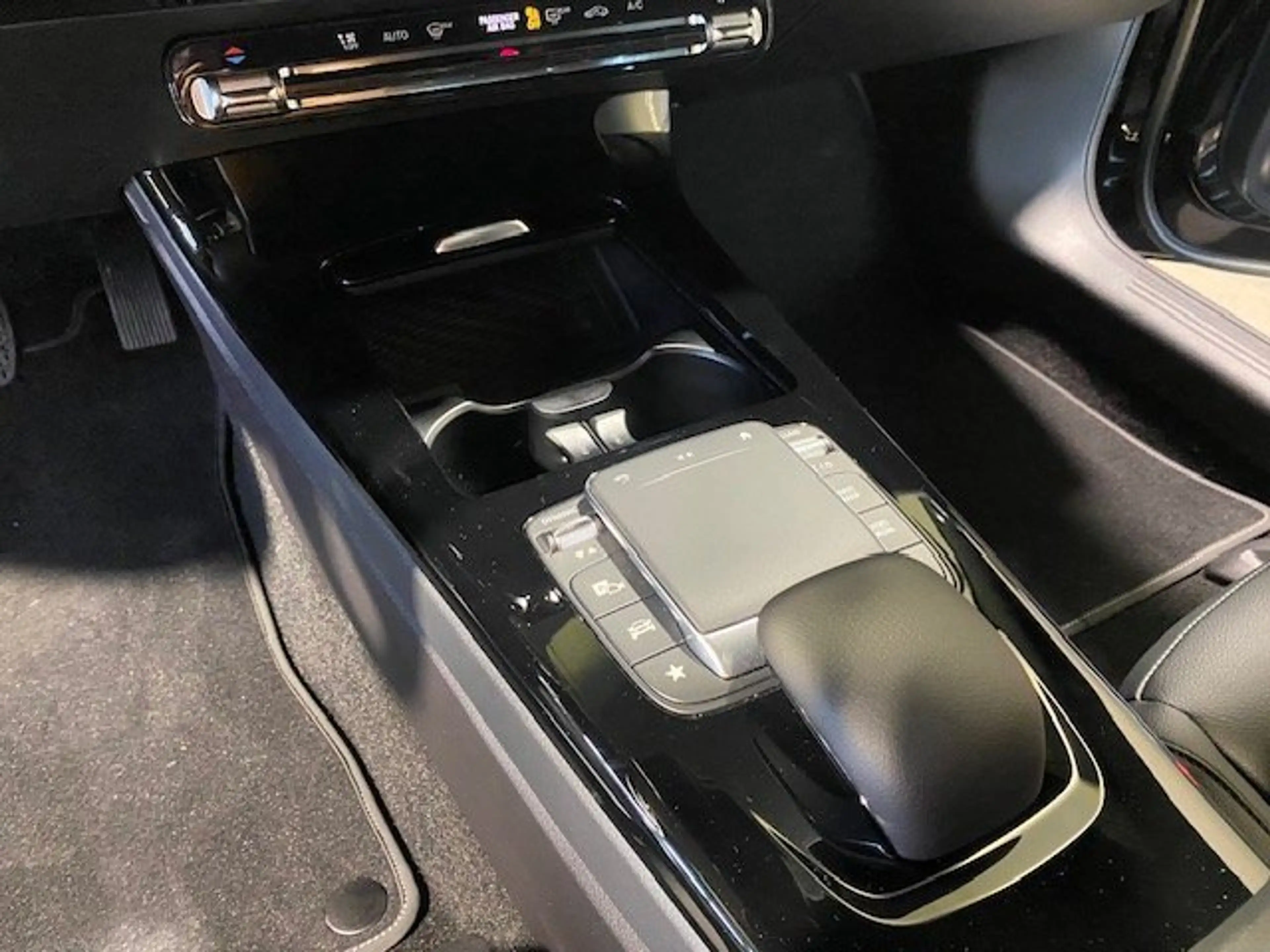 Mercedes-Benz CL A 200 d SB Progressive Kame/AHK/SHZ/eleHe/MBUX — photo 12