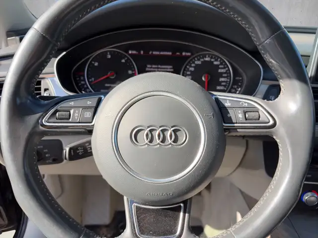Audi A6 Allroad view 10