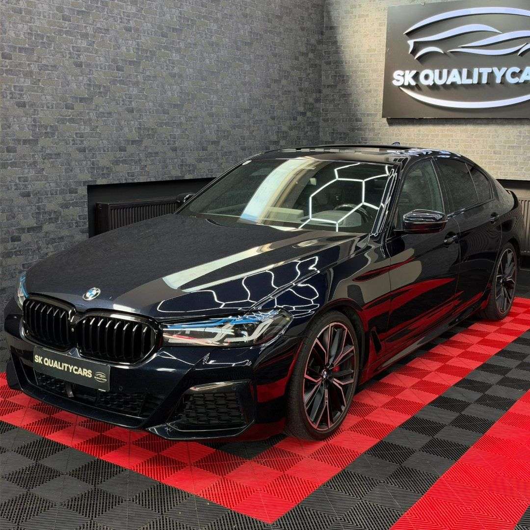 BMW M550
