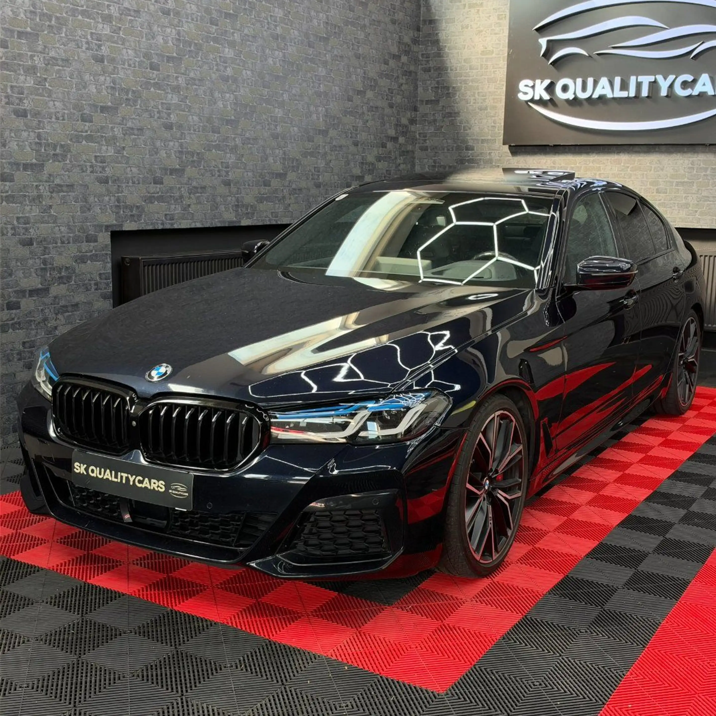 BMW M550 - M550 i xDrive — photo 4