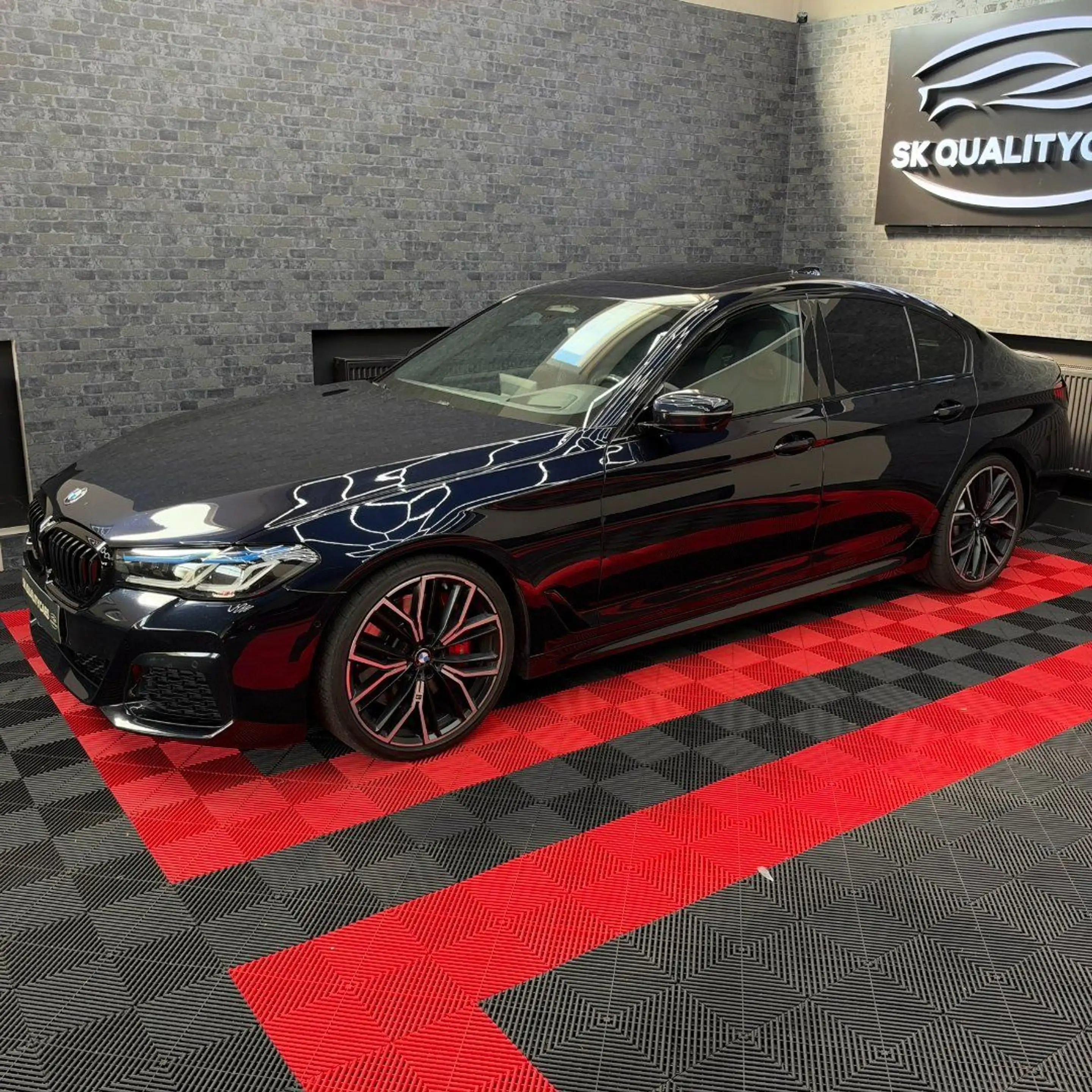 BMW M550 - M550 i xDrive — photo 3