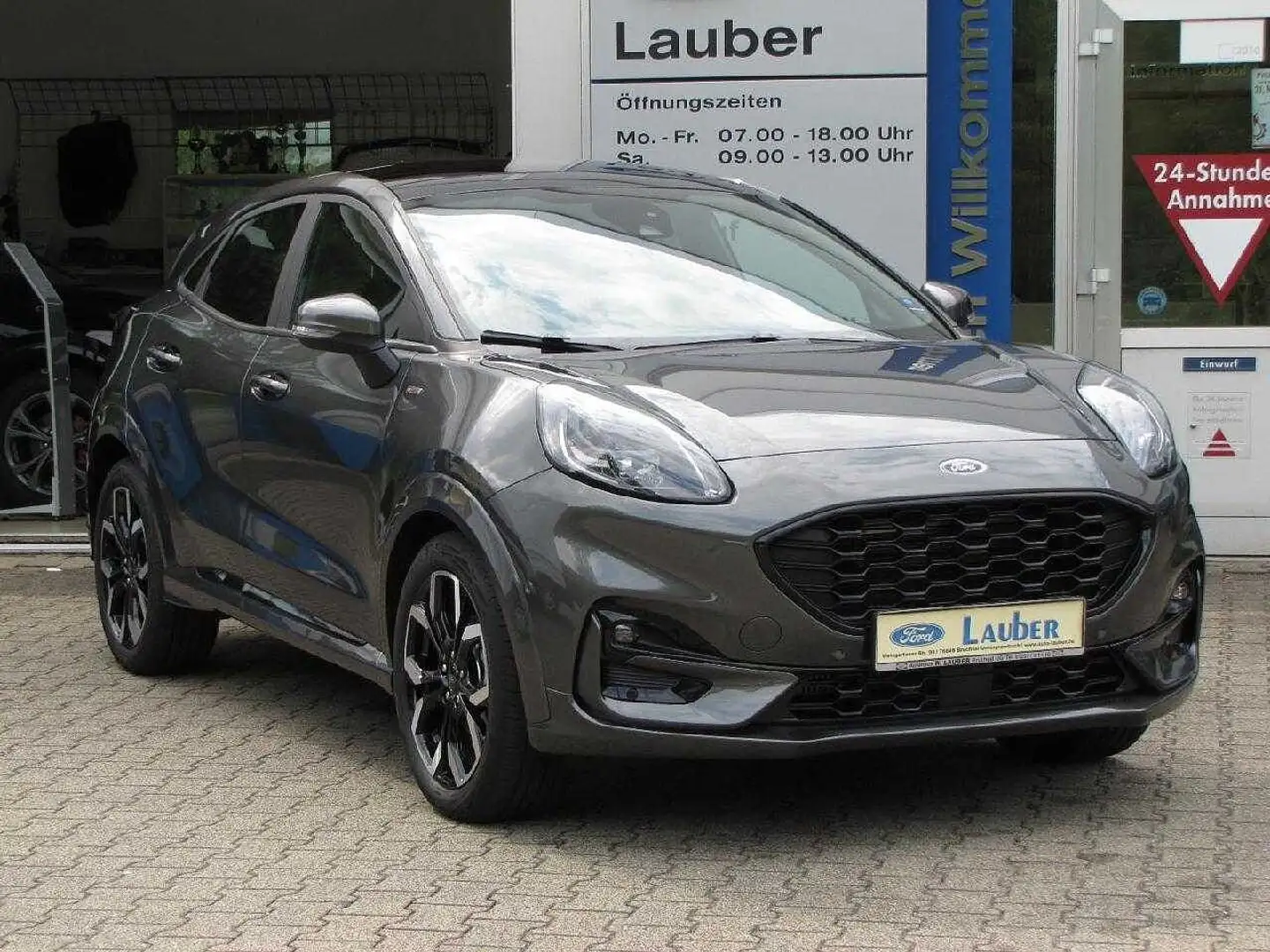 Ford Puma Hybrid ST-Line X Grau - 1
