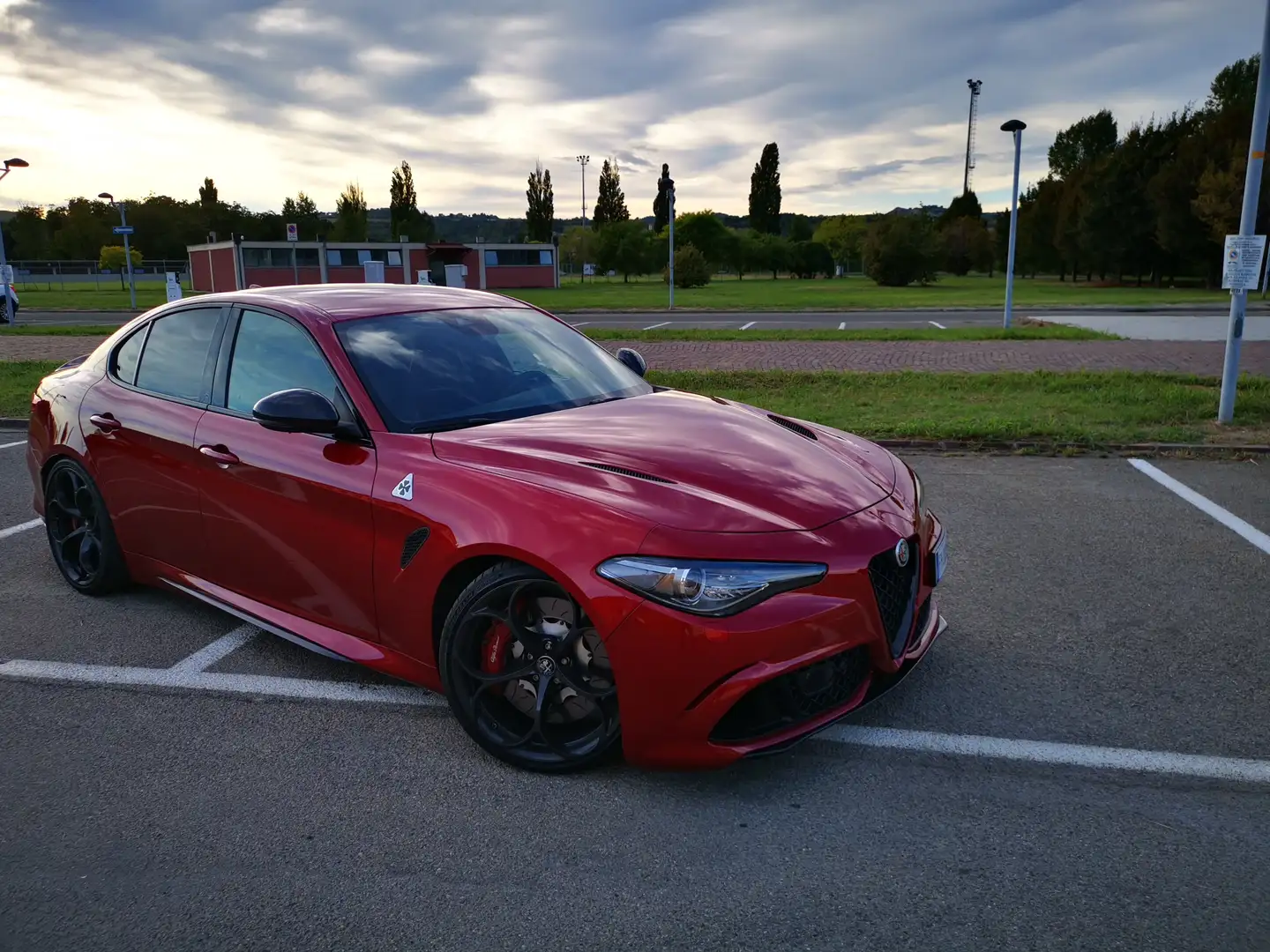 Alfa Romeo Giulia Giulia 2.9 t V6 Quadrifoglio 510cv auto - 1