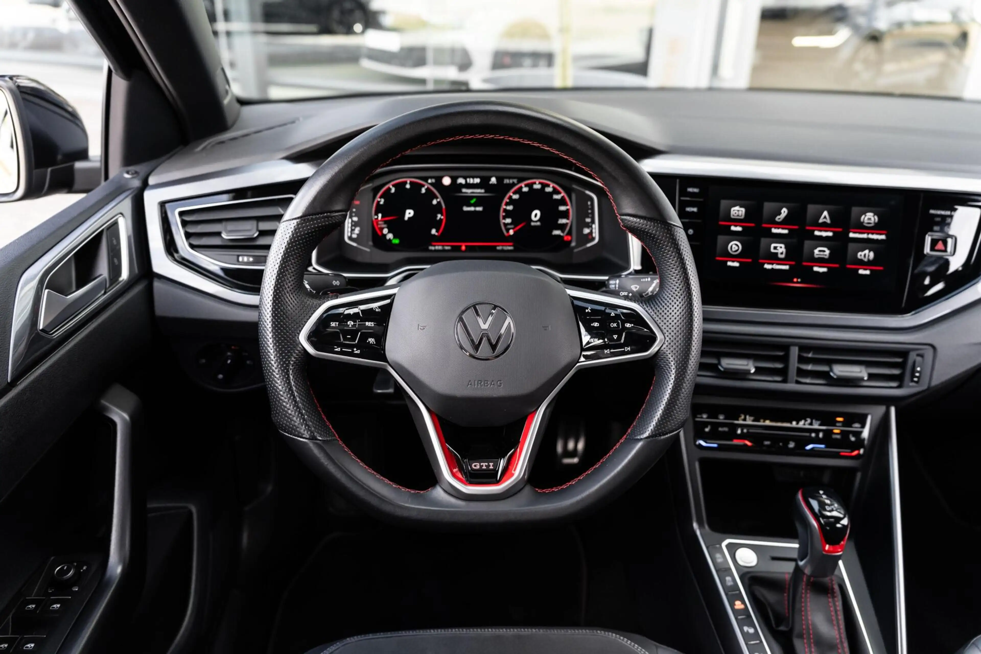 Volkswagen Polo GTI 2.0 TSI Pano DSG Beats ACC Stoelverw — photo 15