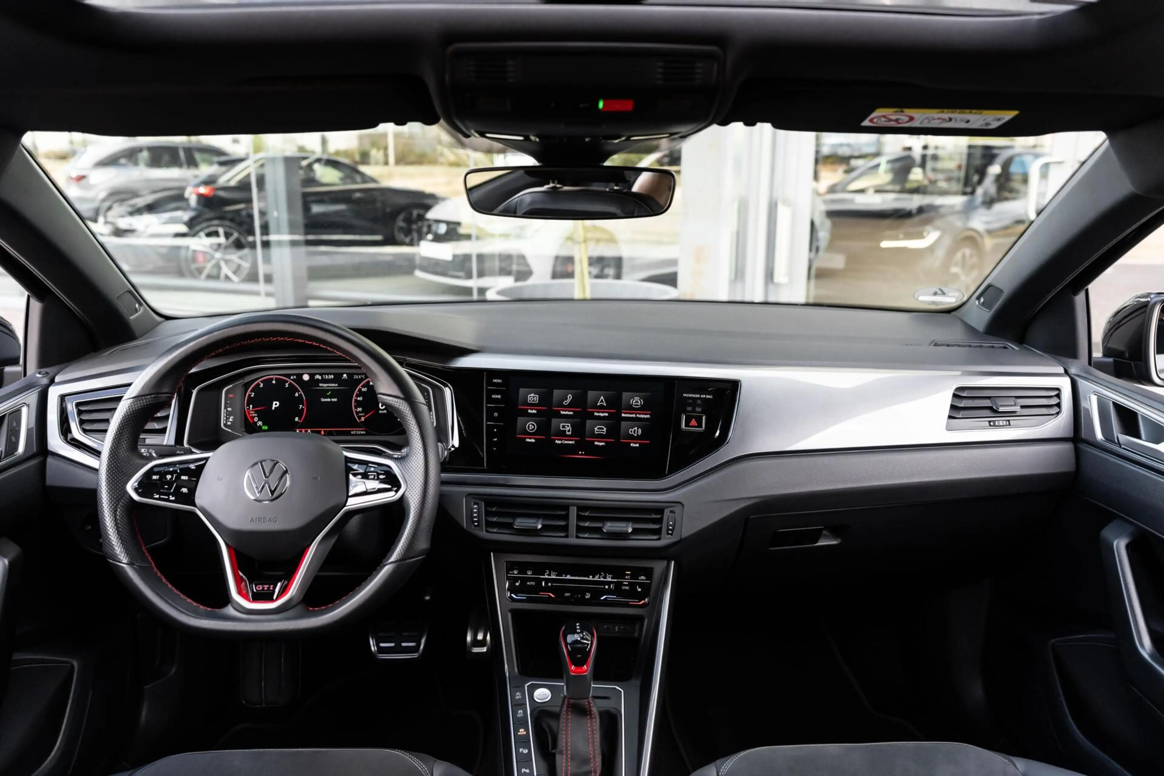 Volkswagen Polo GTI 2.0 TSI Pano DSG Beats ACC Stoelverw — photo 14