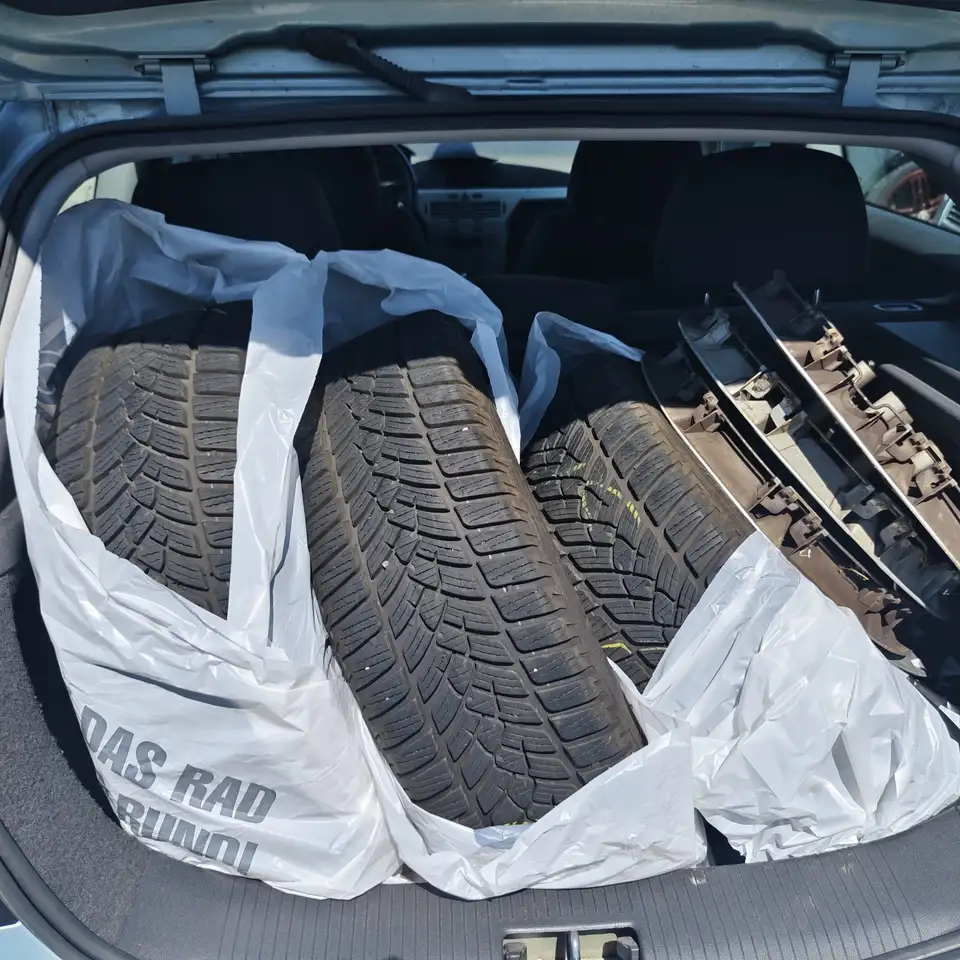 Opel Astra Coupé 1,4i GTC, foto 7