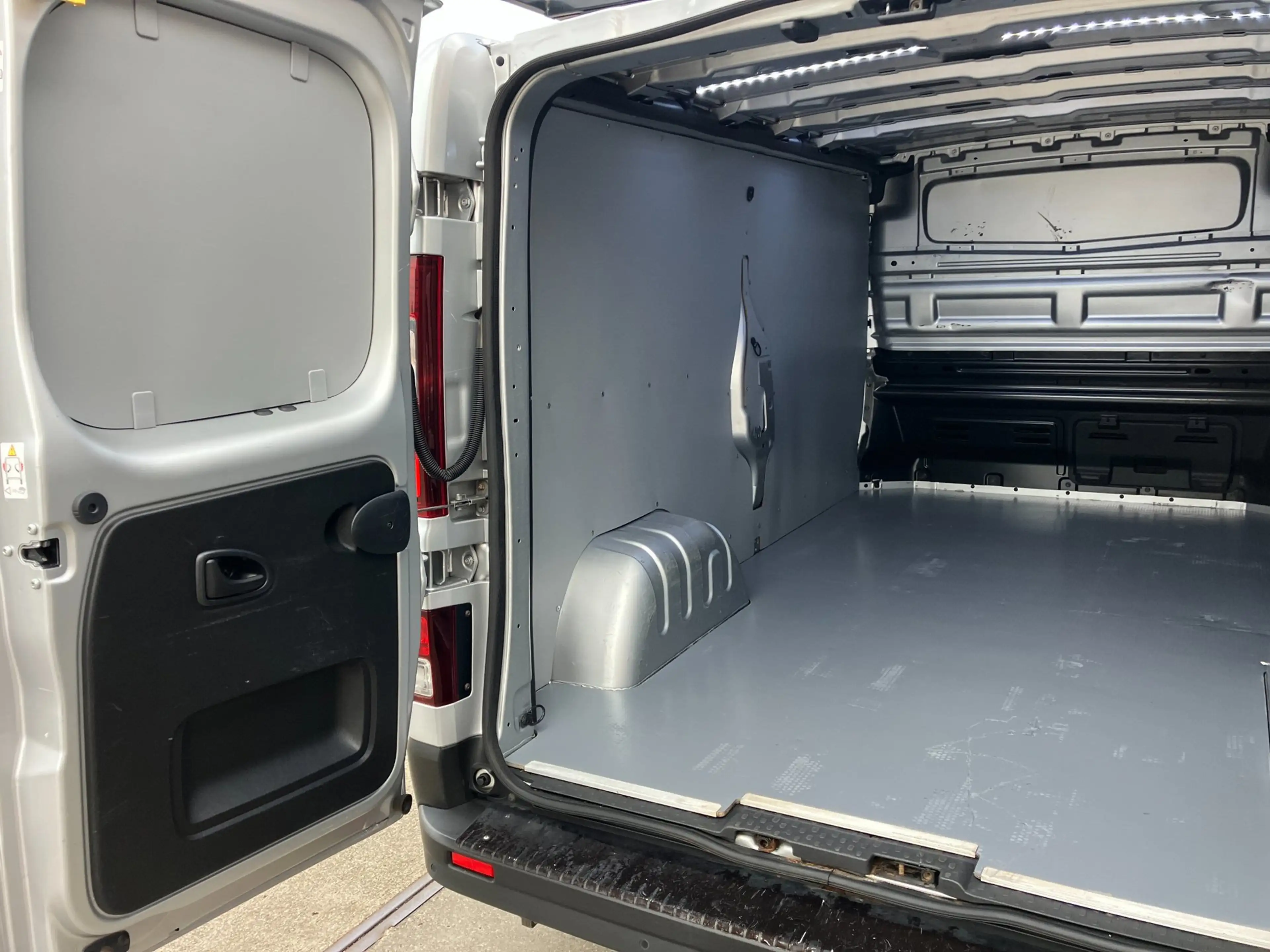 Fiat Talento 2.0 MultiJet L2H1 SX — photo 8
