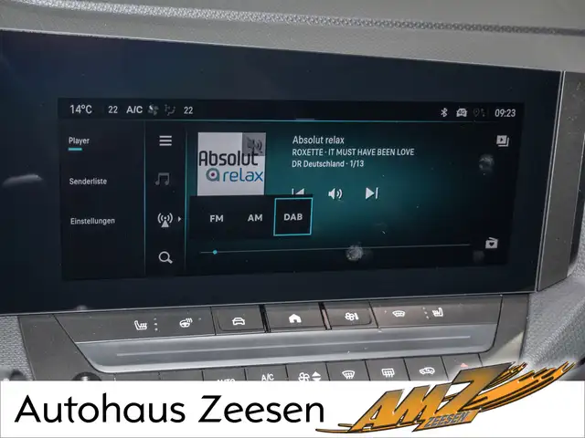 Opel Astra view 10