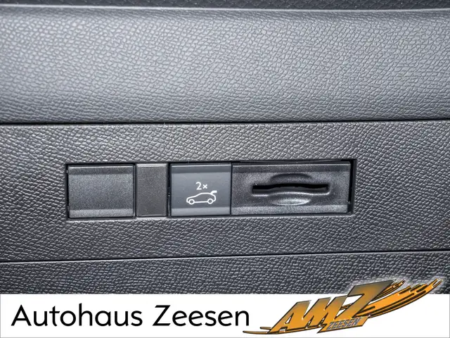 Opel Astra view 16