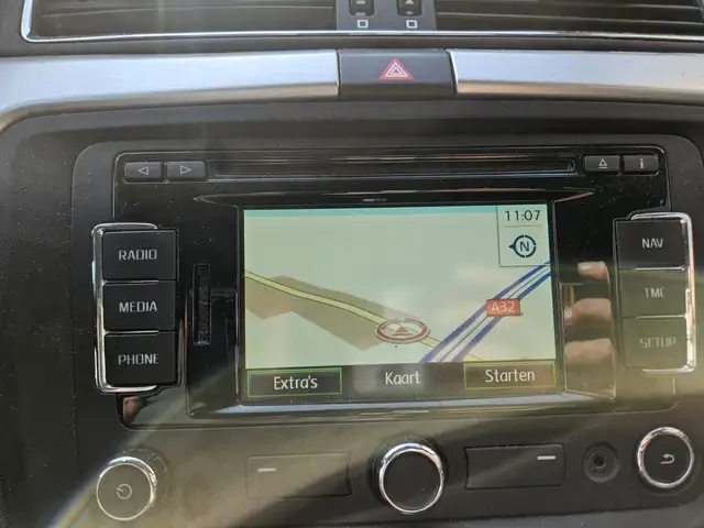 Skoda Superb view 11