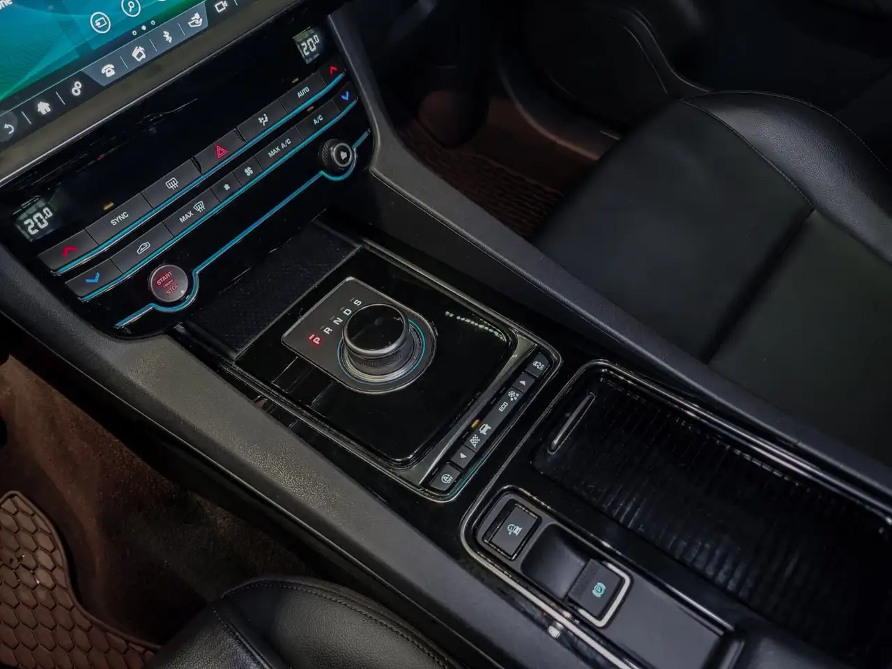 Jaguar F-Pace fotografie Jaguar F-Pace