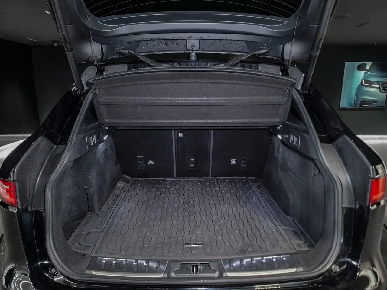 Jaguar F-Pace fotografie Jaguar F-Pace