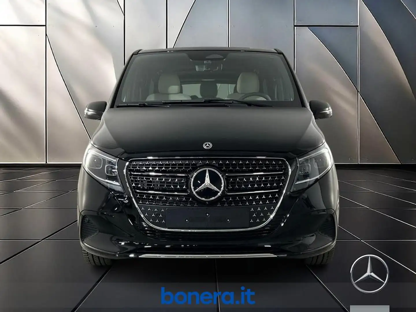 Mercedes-Benz V Extralong 250 d Avantgarde auto Schwarz - 2