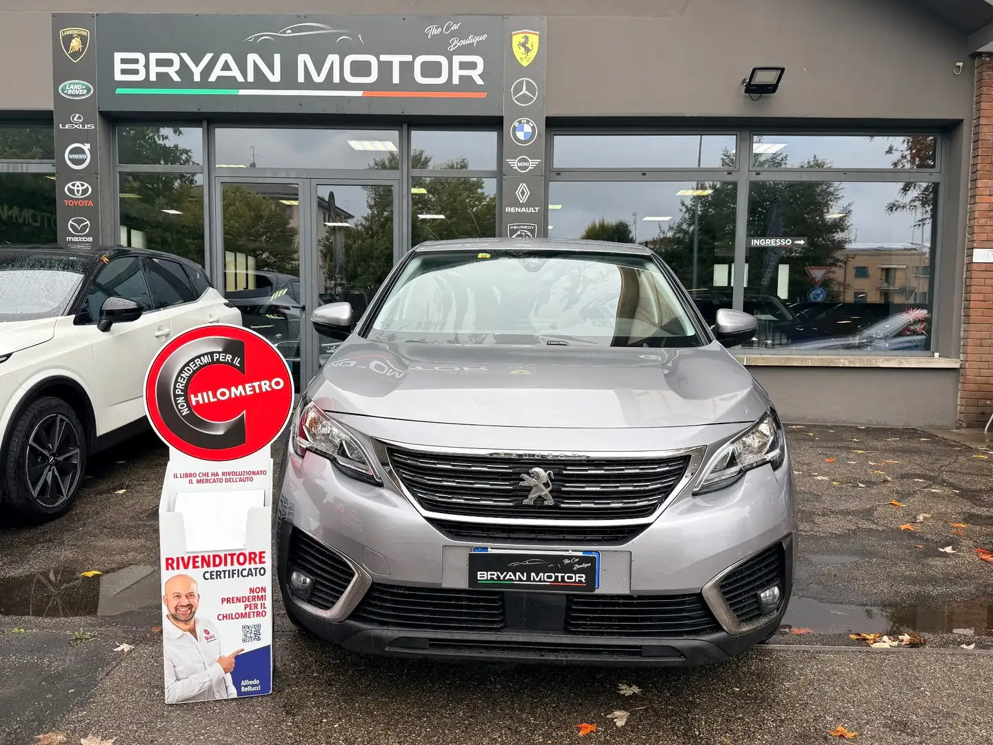 Peugeot 5008 5008 BlueHDi 130 S&S EAT8 Allure Gris - 2