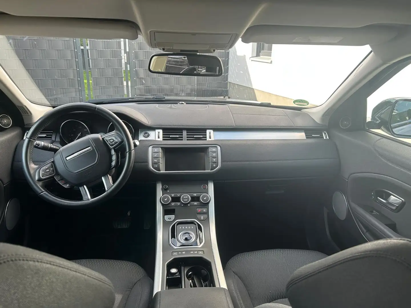 Land Rover Range Rover Evoque Range Rover Evoque TD4 Aut. SE Dynamic Grau - 2